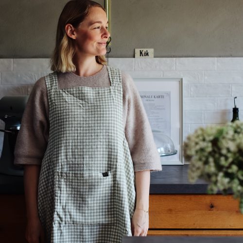 Leinenschürze grün kariert